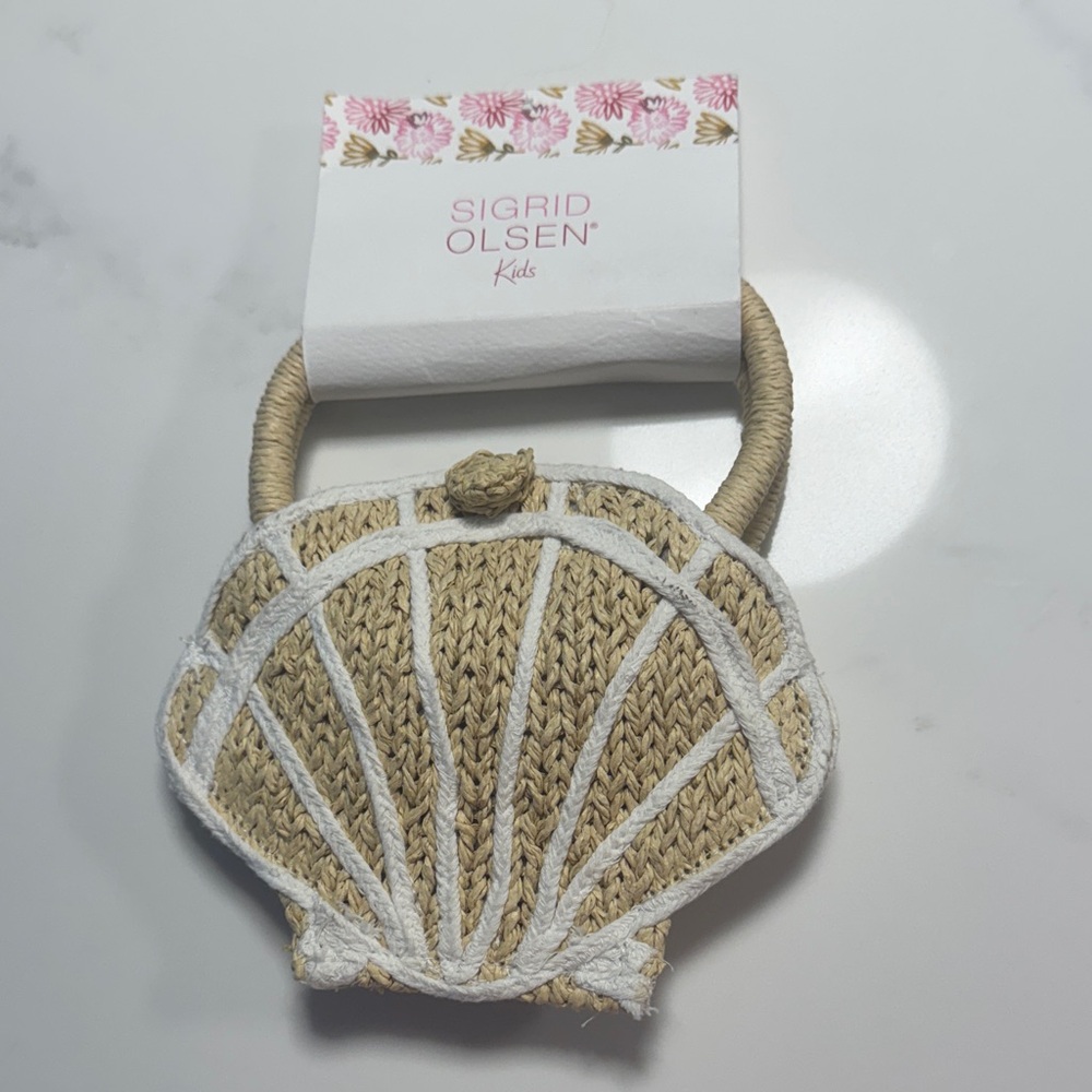 Sigrid Olsen Kids Tan Shell Purse Accessory - Picture 1 of 3